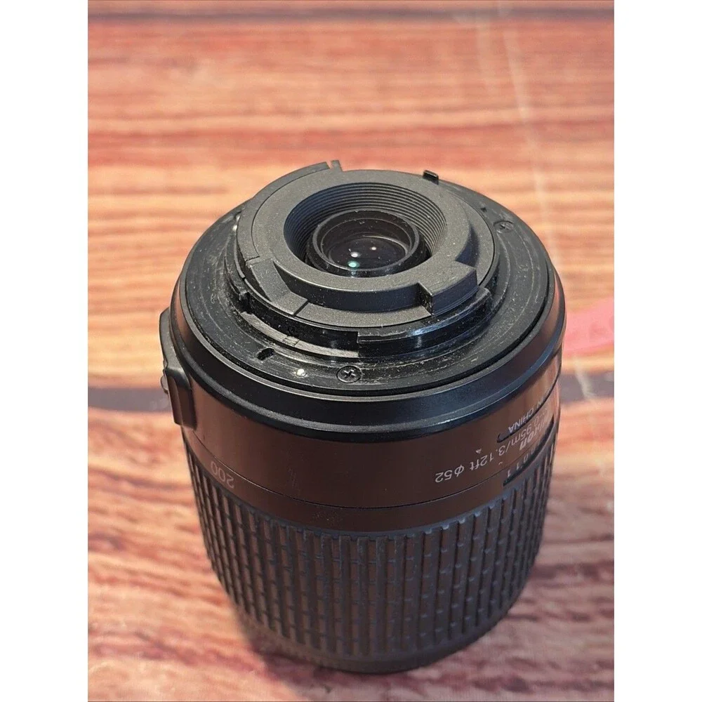 Nikon AF-S Nikkor 55-200mm 1:4-5.6G ED For Parts Only